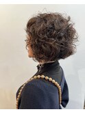 くせ毛って可愛い！くせ毛を楽しむレイヤーボブ