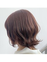 【ショートヘアの黄金比】横顔に自信を！後頭部のふんわり感と襟足のタイトさが◎