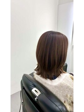 ラポーザヘア(La Pausa Hair) 外ハネ