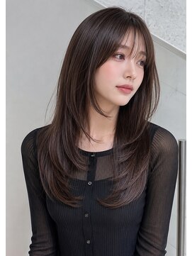 サーカス バイ ビュートリアム 青山(CIRCUS by BEAUTRIUM) レイヤー ストレート ロング 黒髪 サラサラ 艶髪 レイヤーロング