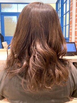 クアトログランシュ 水戸店(QUATRO×GranCieux) アーモンドブラウン×ラフカール