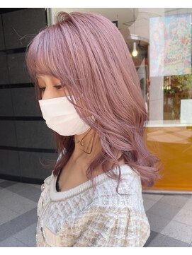 アリア バイ アルティナ(alia by artina) ハイトーンカラー×うる艶ラベンダー×ゆるふわカール