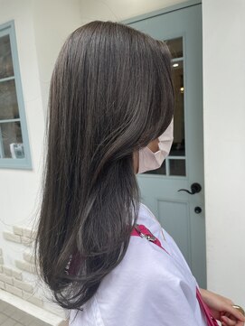 アンジョ(Anjo) 韓国風フェザーバング×カーキグレージュ