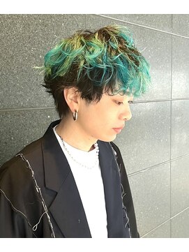 サラ HAIR&MAKE SALA 相模大塚店 ルーツカラー“シアンブルー”