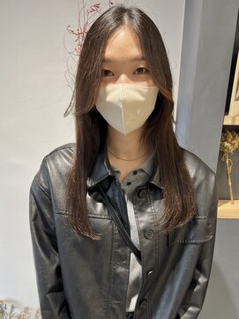 ラミエバイメルト 下北沢(lamie by melt) 顔周りレイヤー簡単スタイリンググレージュベージュストレート