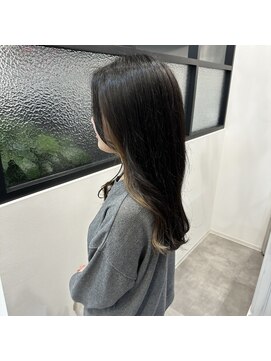 イーチエフ(each f.) 【山田紗羅】ミルクティーイヤリングカラー