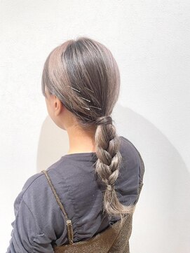 フェイス 石川町 (FACE) 三つ編みアレンジ