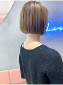 切りっぱなしボブ×ブリーチなしダブルカラー