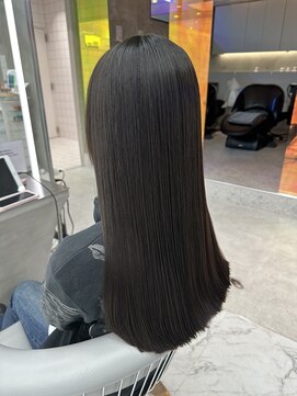 ロンドルーチェ 心斎橋(Lond luce) ダークアッシュ/ミディアムレイヤーカット［髪質改善/縮毛矯正］