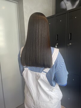 バックス(BUCKS) 【艶髪ゲット！】ダメージレス縮毛矯正