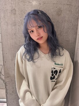 モニカ(MONIQA) ペールブルー