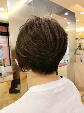 シュヴー 門前仲町(CHEVEUX) 大人ショート/ボブ/骨格補正カット/20代/30代/40代