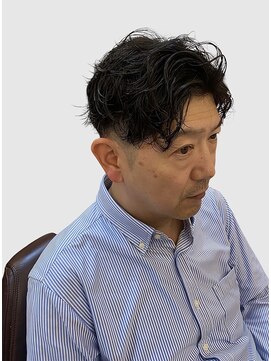 銀座マツナガ 浅草店 ツーブロックフェード×ゆるふわツイストスパイラルパーマ