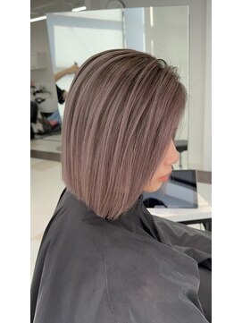 シャラ(Shala) シャドールーツ20代30代40代