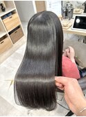 韓国風黒髪ダークグレージュレイヤーロング似合わせカット