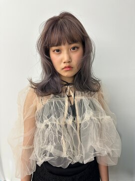 冬のラベンダーグレージュ