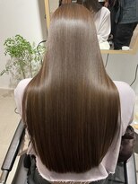 シキ 戸塚(Shiki.)&nbsp;黒髪/クラゲヘアー/オリーブグレー/小顔/ココアベージュ/戸塚