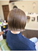 切りっぱなしボブ