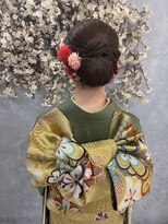 フォトリンクキポ 日本橋(Photo link ki.po)&nbsp;艶やかなシニヨンスタイル
