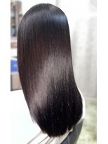 エルモア美容室 髪まで美しく。和漢彩染は漢方や自然素材を活かした低刺激カラー