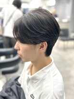 オーバルバイアピッシュ(OVARL by apish)&nbsp;フェザーパーマ毛流れセンターパート曲がる縮毛矯正ニュアンス