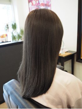 ヘアーデザイン ゴールド(Hair design GOLD)の写真/【新規：縮毛矯正＋カット￥14500⇒￥13000】クセやボリュームの出やすい方必見！お手入れしやすい髪へ♪