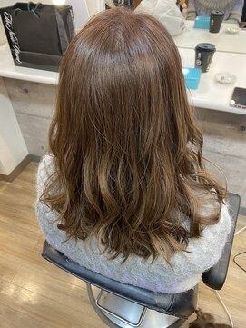 美容室 トゥッカ(tukka) ブルーヴァイオレット