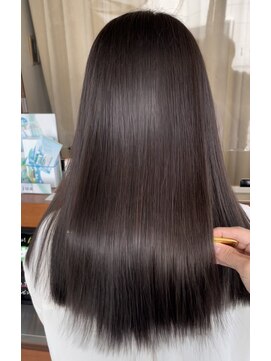 リリック(LyriQ) 艶と潤いを取り戻す LyriQ式 髪質改善トリートメント