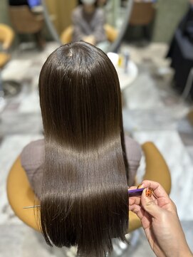 ロンド ロビン 栄(Lond robin) 【Lond robin】清水 美冴 艶髪/艶カラー/酸性縮毛矯正/髪質改善