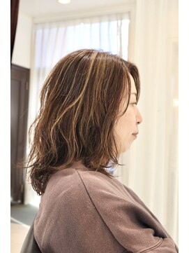 シザーズトリックス ノーブル(scissorstrix Noble) デザインカラー×白髪ぼかしハイライト