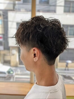 ヘアー スターズ(hair stars)の写真/【メンズ必見】再現性の高いデザインカット技術！一人ひとりに似合わせる技術であなたの印象を変える！