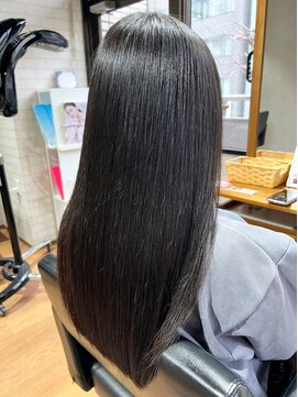 ビスイル 秋葉原店(Vis ill) 髪質改善カラー/グレージュ/ストレート/縮毛矯正/レイヤーロング