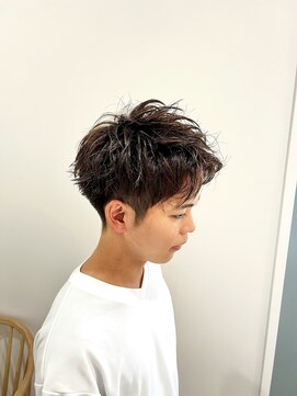 バヤカフタツメ(BAYAKAfutatsume) ツーブロショート