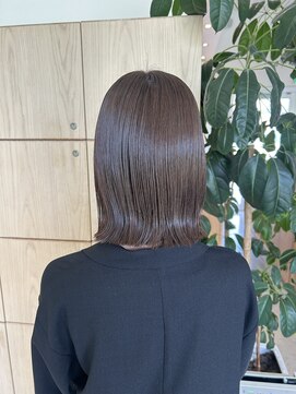 アドラーブル 万代店 (adorable) 大人可愛い小顔前下がりボブナチュラルボブミニボブ20代30代