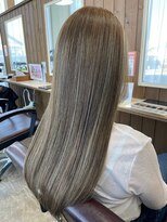 クロエバイラヴィズム  横越店蔦屋書店店内(CLOE by LUVISM)&nbsp;【ハイライトアッシュベージュ】