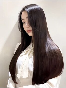 リップ(RIP)の写真/髪質改善ストレートで憧れのサラサラヘアへ◎柔らかで自然な艶髪と毛先まで潤うナチュラルストレートを実現