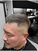 スキンフェード  シルバーアッシュ