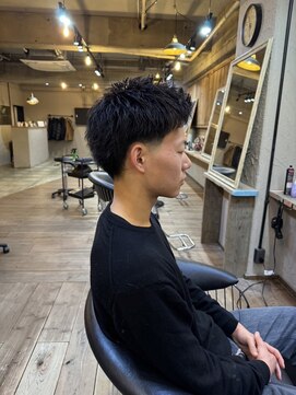 ミオ リベル(Mio'' LIBER) スパイキーショート刈り上げ