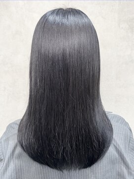 ルノン シェリー(LUNON cheliy) イメチェンヘアスタイルホワイトブロンド外ハネボブ美髪のススメ