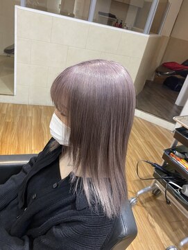 パールグレージュ