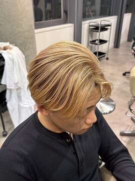 アウラ(AURA) メンズバレイヤージュ海外風バレイヤージュセンターパート