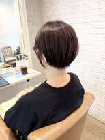 マカナ(makana)&nbsp;耳かけショートピンクカラー