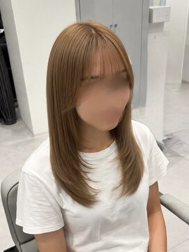 ヴィヒタ 川越 本川越(VIHTA.) ミルクティーベージュ/レイヤーカット/ブリーチカラー川越本川越