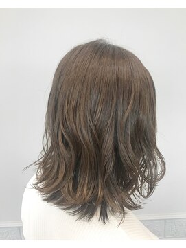 アトリエ タキ(atelier.taki) atelier.taki 坂根＊外ハネセミディ