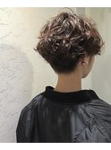ソフトな２ブロックパーマでキュートに！