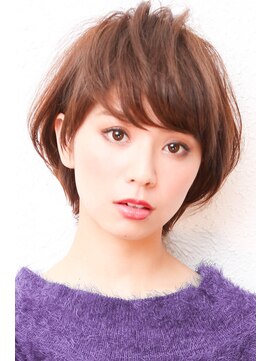 モニカ 西宮北口(Monica) 大人かわいい伸ばしかけグレージュナチュラルボブ