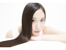 髪質改善サロンの美髪に導く”技術・薬剤”へのこだわり　【輝髪ザクロペインター取扱】
