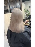 ミルクティーベージュ