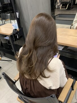 アリュウル 表参道(ALLURE) ミルクブラウン　レイヤーカット　透明感カラー　KAKO
