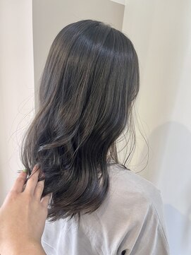 エイム(AIM) ダークアッシュ